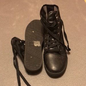 Mesh black lace up sneakers forever 21